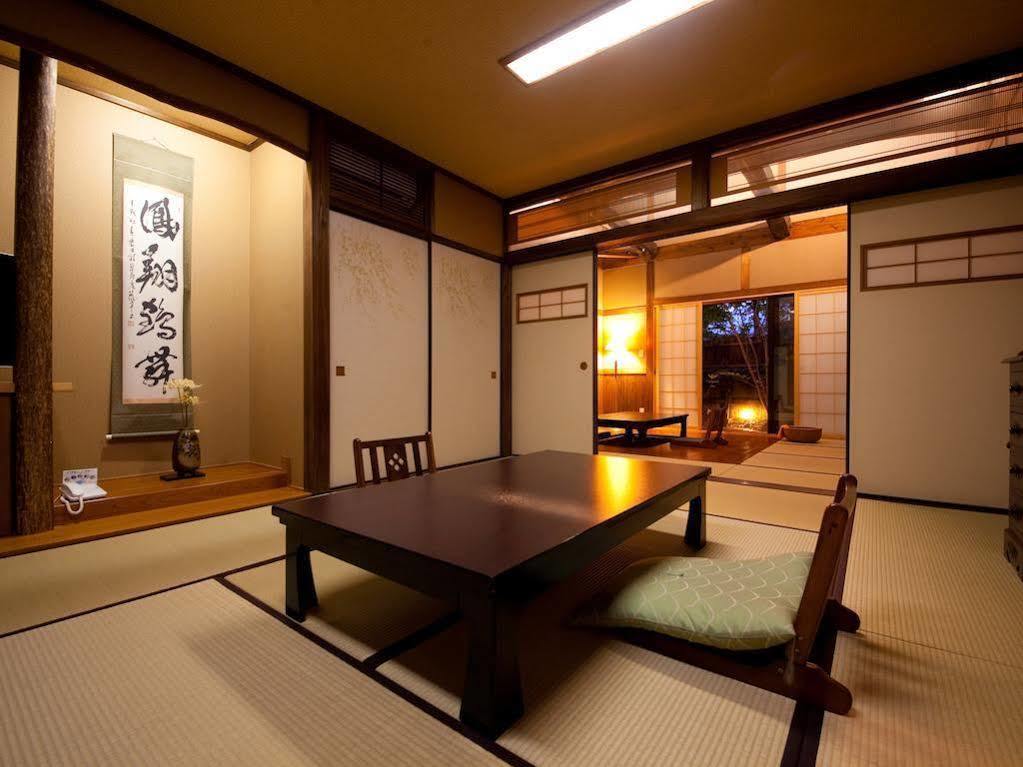 Hatago Kounokura Yufu Exterior foto